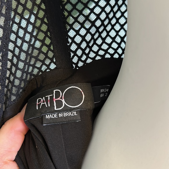 PatBO
Tulle & Crepe Gown - Picture 15 of 16